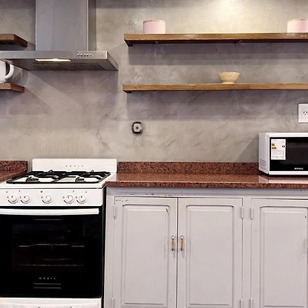 Duplex Mendoza Con Chochera Techada Экстерьер фото